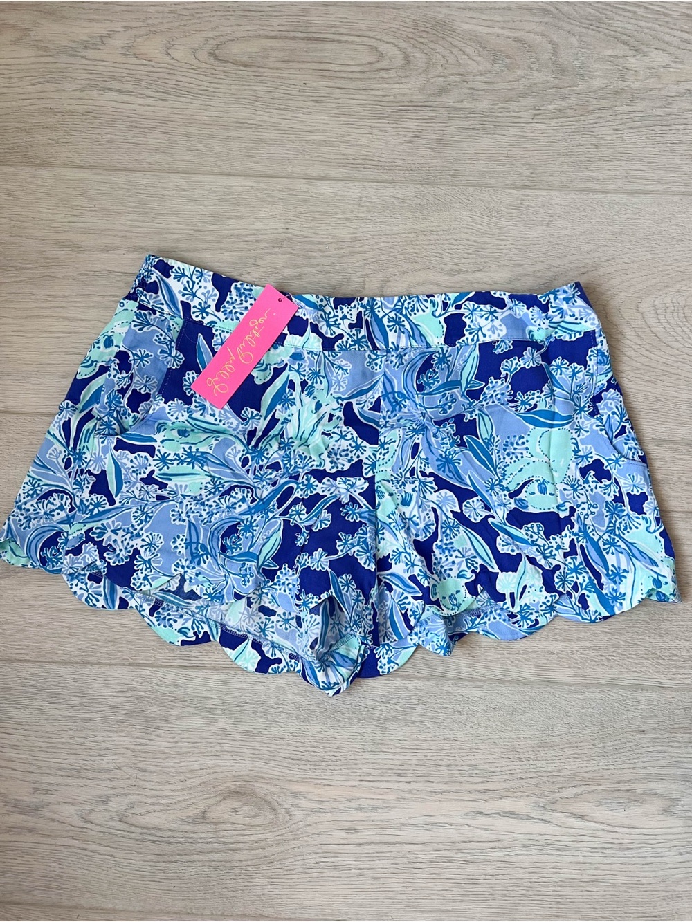 Lilly Pulitzer Blue Floral Danlia Shorts